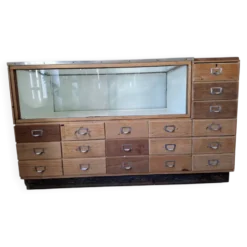 Ancien meuble de métier (quincallerie) à tiroirs début XXème