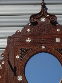 Ancien meuble d'entrée syrien