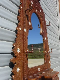 Ancien meuble d'entrée syrien