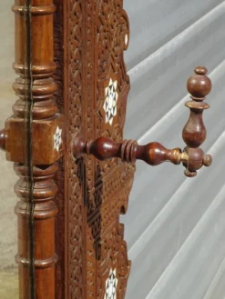 Ancien meuble d'entrée syrien