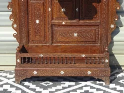Ancien meuble d'entrée syrien
