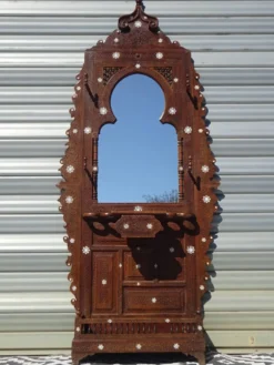 Ancien meuble d'entrée syrien