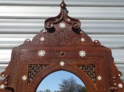 Ancien meuble d'entrée syrien