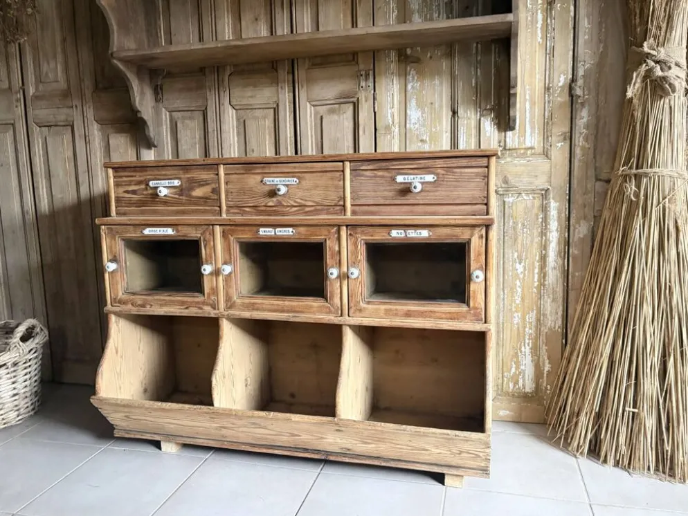 Ancien Meuble Grainetier D’épicerie – Tiroirs, Vitrines & Plaques Émai