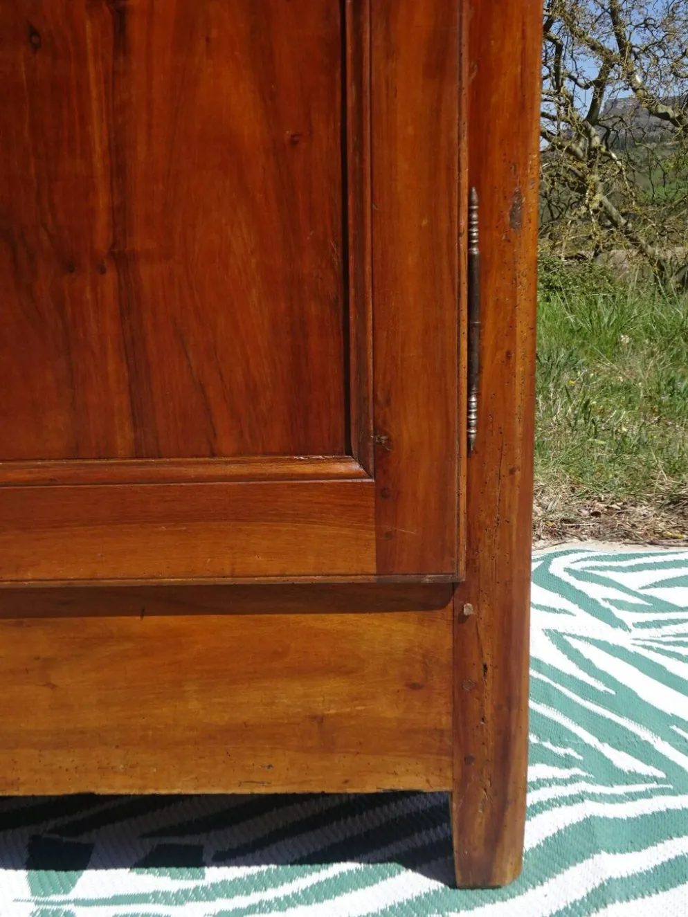 Ancienne armoire Louis Philippe en noyer