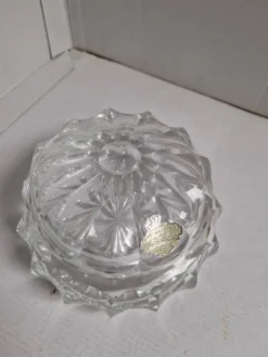 Ancienne boite bonbonnière en cristal ciselé déco vintage