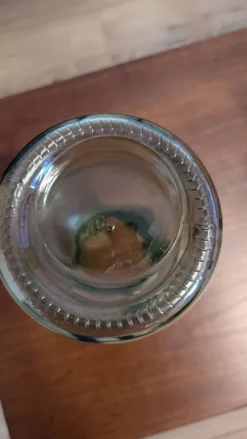 Ancienne bouteille de lait verte