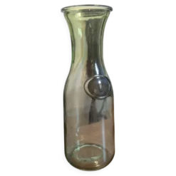 Ancienne bouteille de lait verte