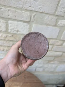 Ancienne bouteille en terre cuite faite main
