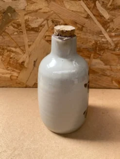 Ancienne bouteille grès de l’arnon gris décor feuilles france vintage