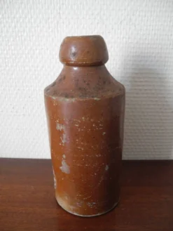 ancienne bouteille grès UK bottle Chislehurst mineral water works