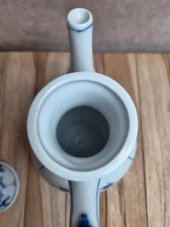 Ancienne cafetière Porzellanfabrik Kalk Eisenberg – Indischblau – début Xxe