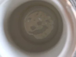 Ancienne cafetière / théière en porcelaine de Limoges