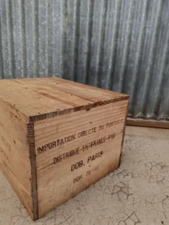 Ancienne caisse en bois Porto Adega
