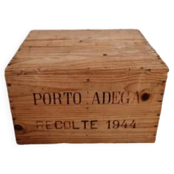 Ancienne caisse en bois Porto Adega