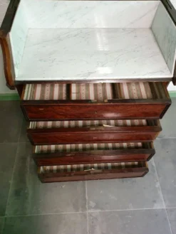 Ancienne commode lavabo en ronce de noyer et marbre blanc – XIXe siècl