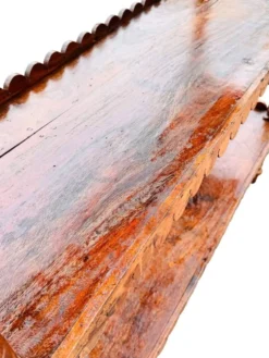 Ancienne grande étagère sur pieds
