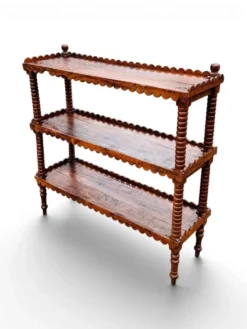 Ancienne grande étagère sur pieds