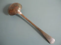 Ancienne louche métal argenté Christofle art table vintage silver metal lad