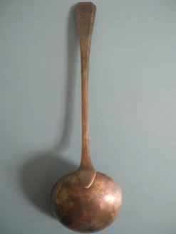 Ancienne louche métal argenté Christofle art table vintage silver metal lad