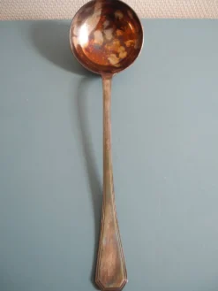 Ancienne louche métal argenté Christofle art table vintage silver metal lad