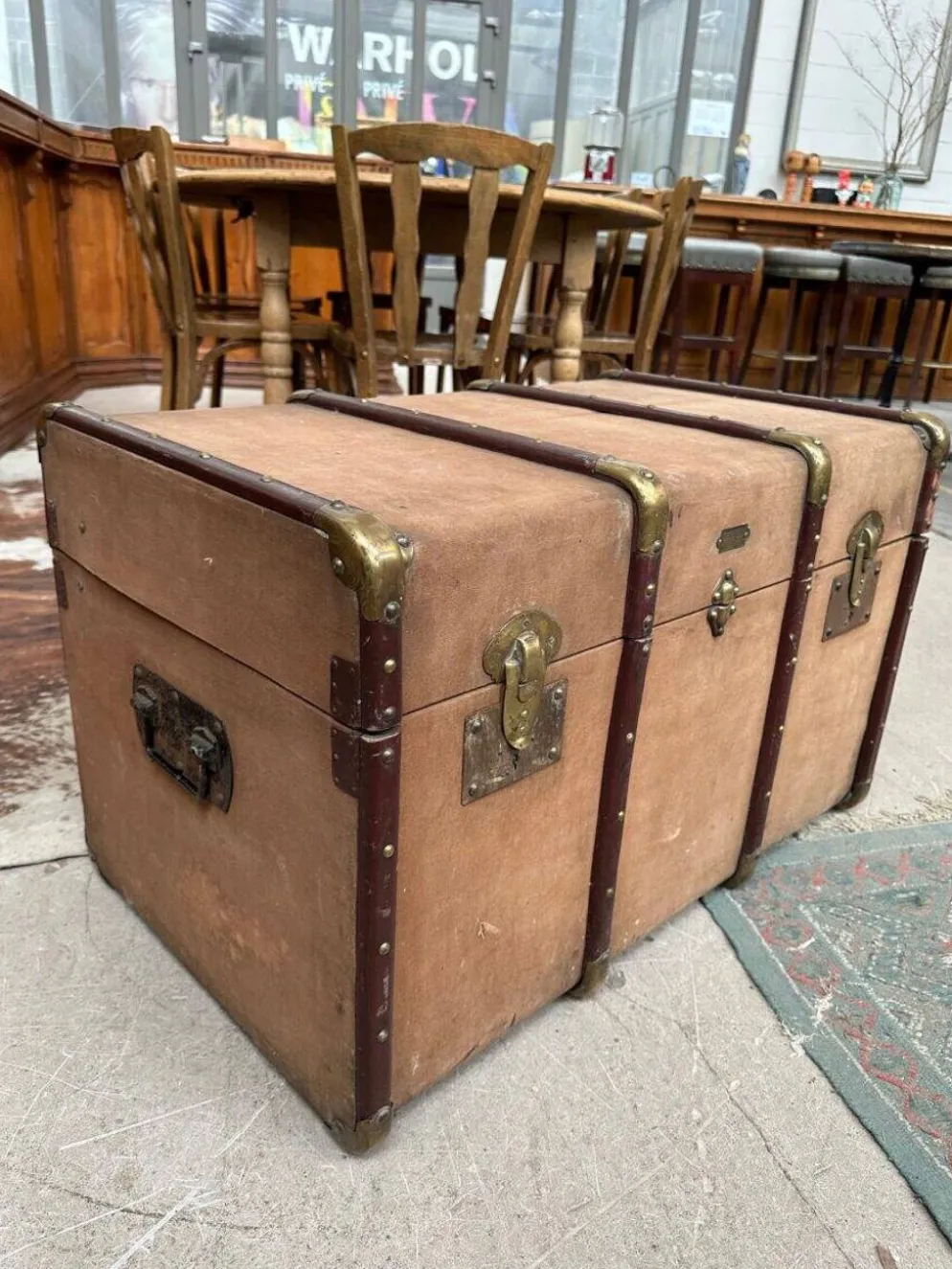 Ancienne malle de voyage « Soyez Père » Lille
