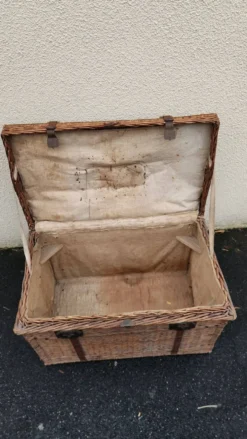 Ancienne malle de voyage Vintage en rotin osier des années 1900