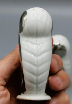 Ancienne paire de saliere sel poivre ecureil art deco porcelaine limoges 19