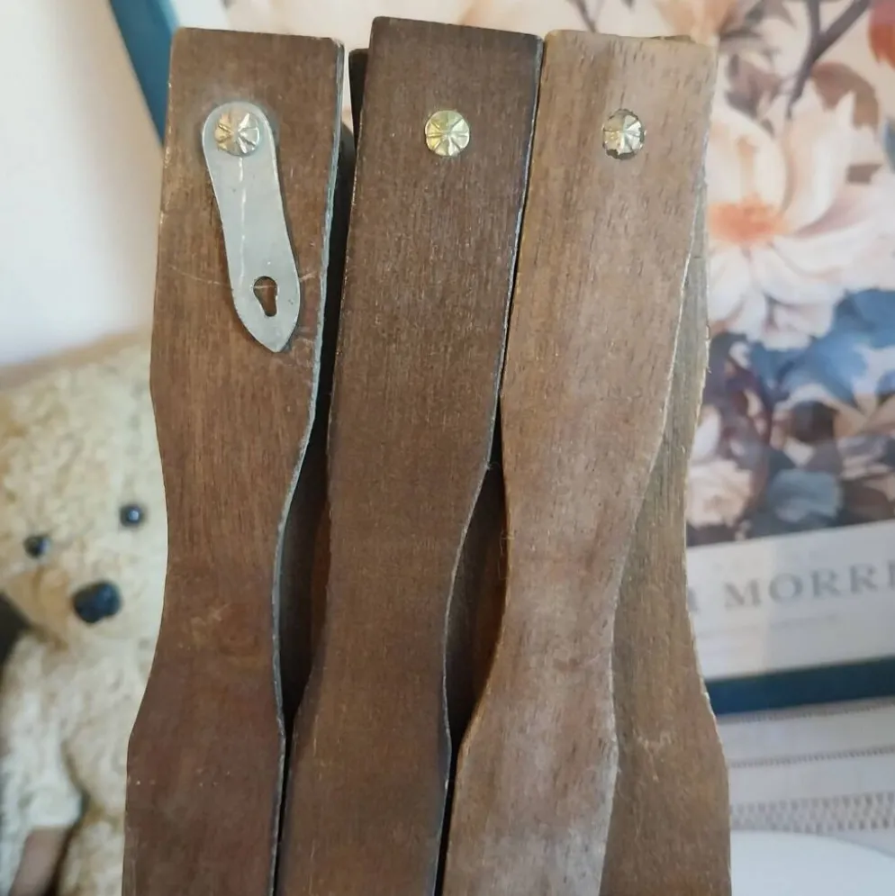 Ancienne patère en bois forme accordéon