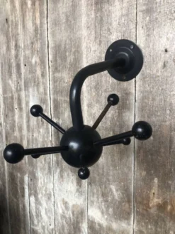 Ancienne porte manteau spoutnik mural boule métal noir vintage