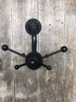 Ancienne porte manteau spoutnik mural boule métal noir vintage