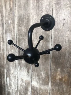 Ancienne porte manteau spoutnik mural boule métal noir vintage