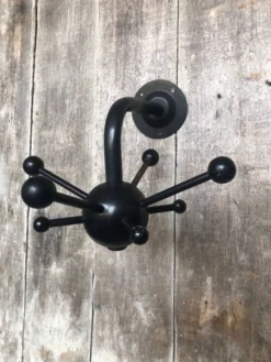 Ancienne porte manteau spoutnik mural boule métal noir vintage