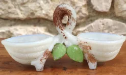 Ancienne salière en opaline