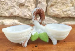 Ancienne salière en opaline