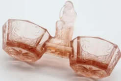 Ancienne salière femme en verre vintage