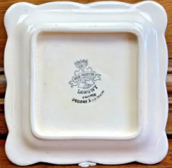 9 anciennes assiettes carrées à cake dessert apéritif Longwy Moustier