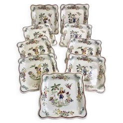 9 anciennes assiettes carrées à cake dessert apéritif Longwy Moustier