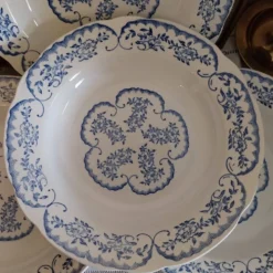 Anciennes assiettes creuses Digoin Sarreguemines modèle Cordoue