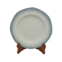 4 anciennes assiettes creuses Bavaria modèle Sissi bleu