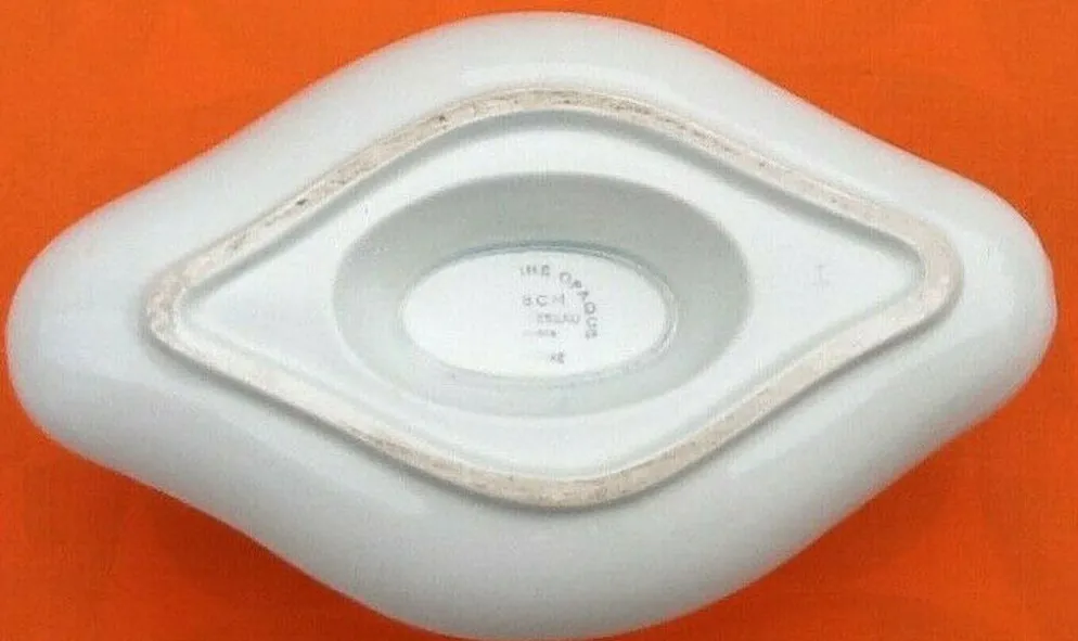 Ancienne saucière à décor floral Faïence HBCM (Hippolyte Boulenger Creil-Montereau)