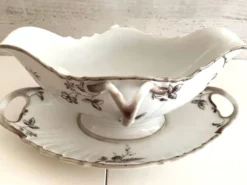 Ancienne Saucière & Son Dormant (Ravier) Porcelaine Fine Style Louis XV