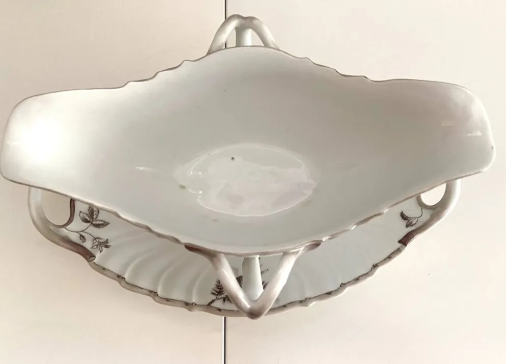 Ancienne Saucière & Son Dormant (Ravier) Porcelaine Fine Style Louis XV