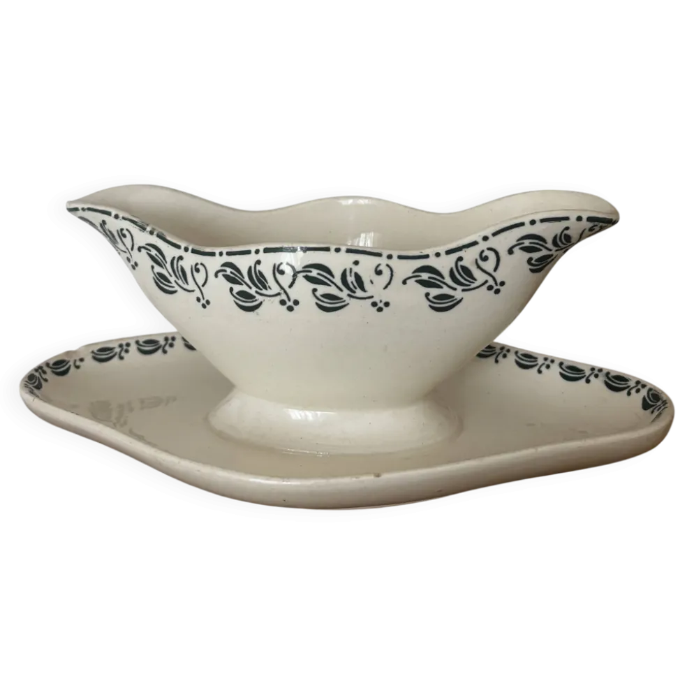 Ancienne saucière terre de fer Choisy le roi