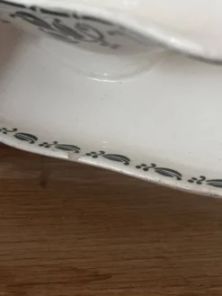 Ancienne saucière terre de fer Choisy le roi