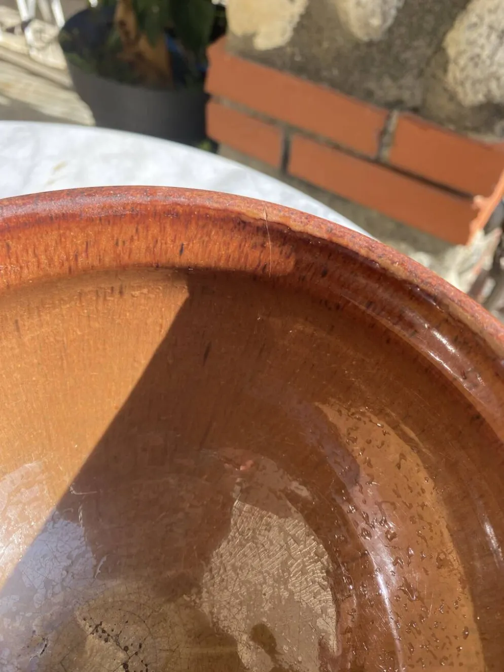 Ancienne Soupiere en terre vernissée flammée