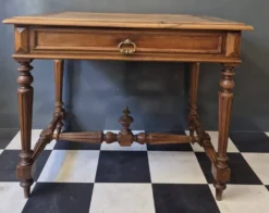 Ancienne table à écrire d'appoint bureau en bois massif