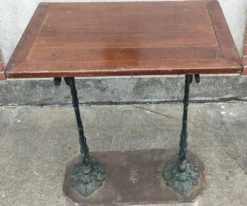 Ancienne table de bistrot