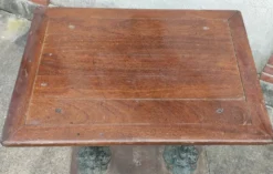 Ancienne table de bistrot