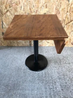 Ancienne table de bistrot pied fonte noir